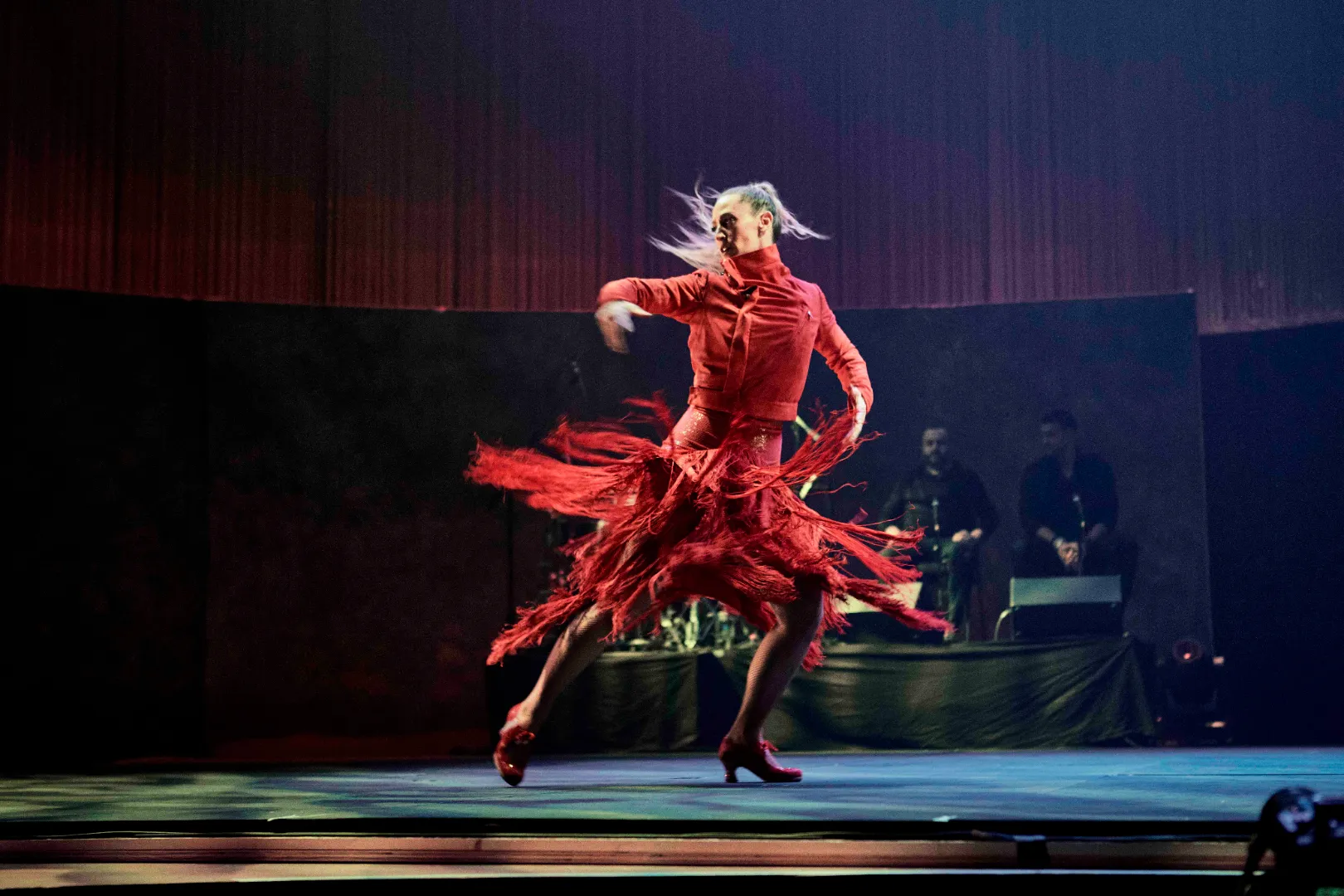 Siudy Garrido • Mis Pies Son Mi Voz gallery image 1